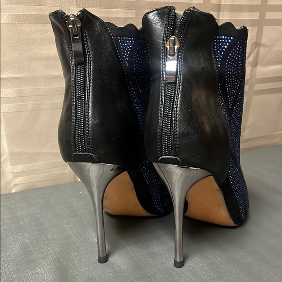 Stunning Black Blue Rhinestone Ankle Boots Zipper back stiletto Heel Eur 40 - Picture 5 of 8